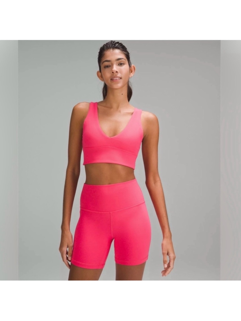 Lululemon Align Women’s Lip Gloss Pink V-Neck Sports Bra size 8